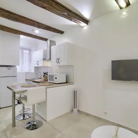 Lägenhet Superb Flat Near The In Antibes